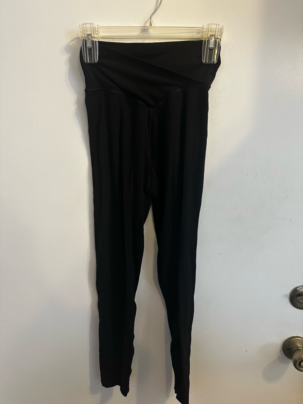 aerie Black High-Waist Crossover Leggings
